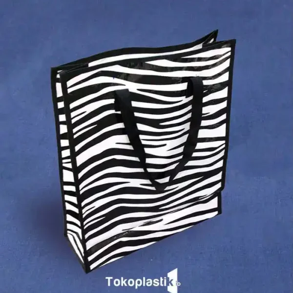 Tas-Laundry-Tas-Belanja-Zebra-Ukuran-S-Tokoplastik-SP